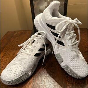 Women’s Adidas CourtJam wide tennis shoe